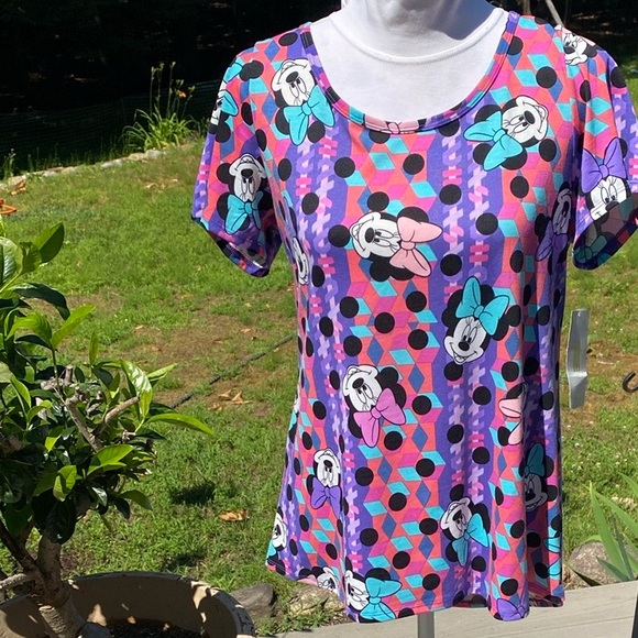 LuLaRoe Disney Minnie Classic Tee NWT - Picture 1 of 9